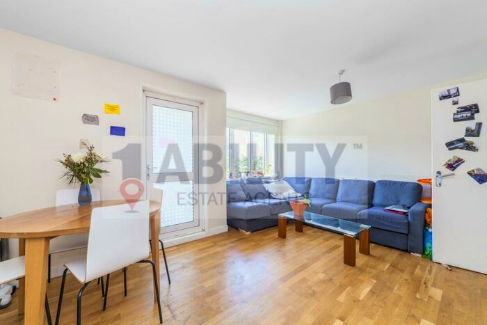 4 Bedroom Flat To Rent In Hurleston House, SE8