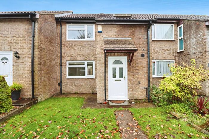 3 Bedroom Terraced House For Sale In Charlton Gardens, Bristol, Somerset, BS10