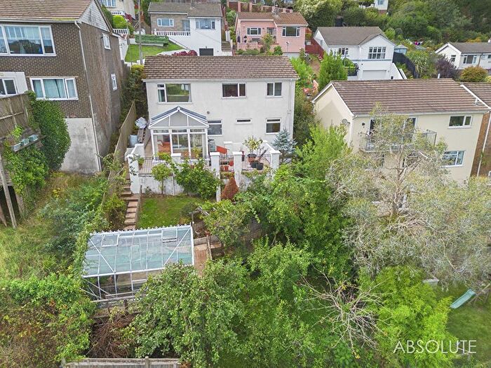 3 Bedroom Detached House For Sale In Greenfield Road, Paignton, TQ3
