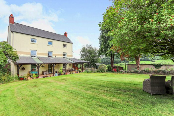 6 Bedroom Detached House For Sale In Staunton, Gloucestershire, GL16