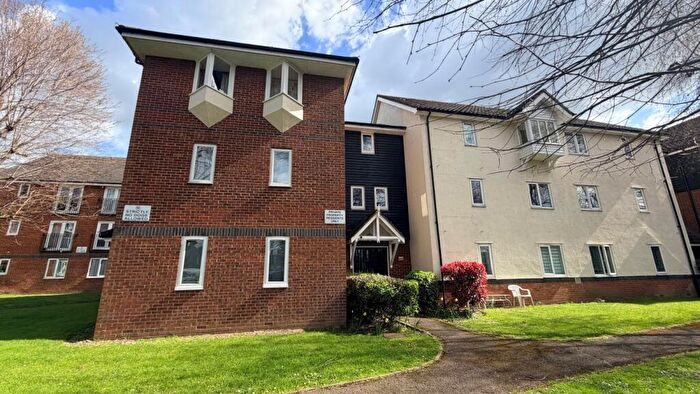 1 Bedroom Flat For Sale In Mandeville Court, London, E4