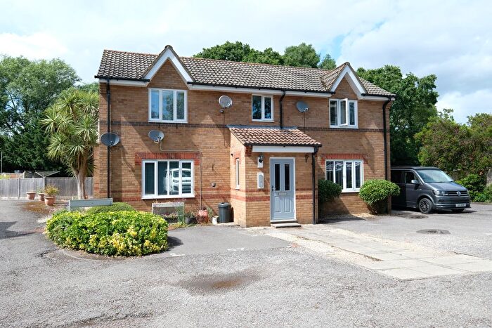 Studio For Sale In Trinity Court, Marchwood, SO40