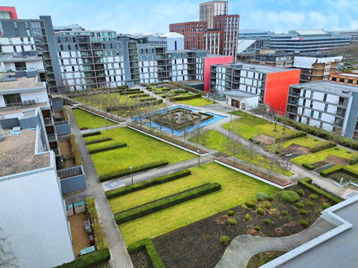 1 Bedroom Flat For Sale In The Vizion, South Row, Central Milton Keynes, MK9