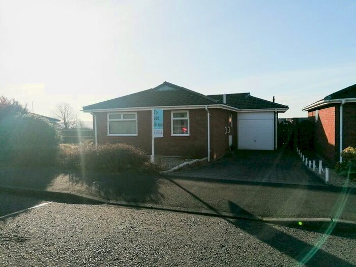 2 Bedroom Bungalow To Rent In Grosvenor Way, Chapel Park, Newcastle Upon Tyne, NE5