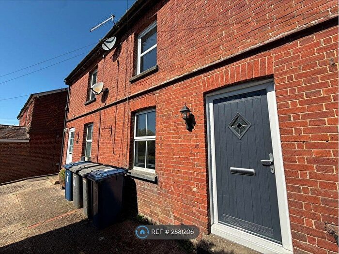 2 Bedroom Terraced House To Rent In Hurst Cottages, Cranleigh, GU6