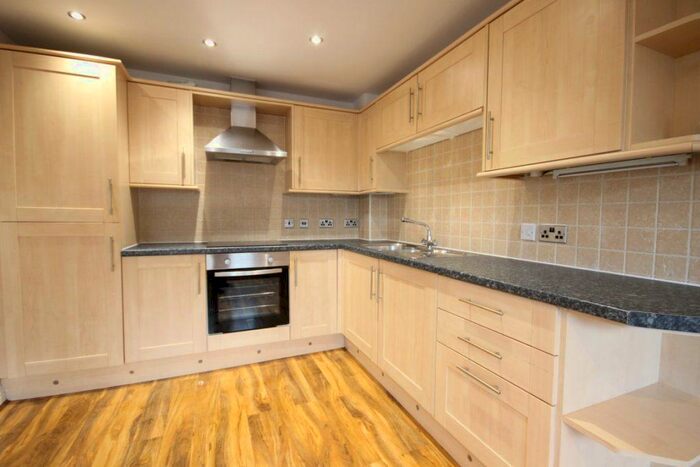 2 Bedroom Apartment To Rent In Henshaw Mews, Yeadon, Leeds, LS19