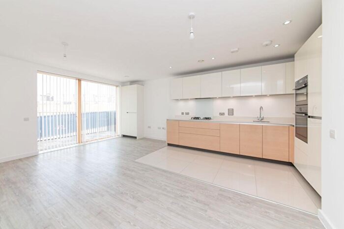 1 Bedroom Flat For Sale In Regiment Hill, Caledonian Building, NW7