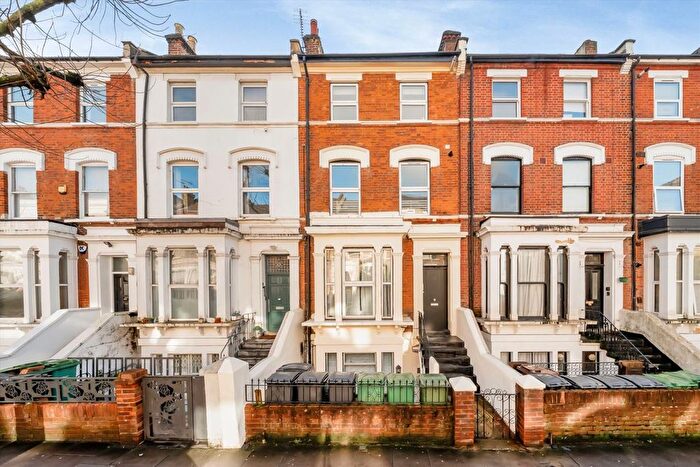 2 Bedroom Flat To Rent In Iverson Road, West Hampstead, NW6