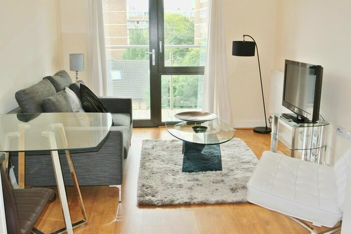 Studio To Rent In The Regent, Gwynne Road, SW11