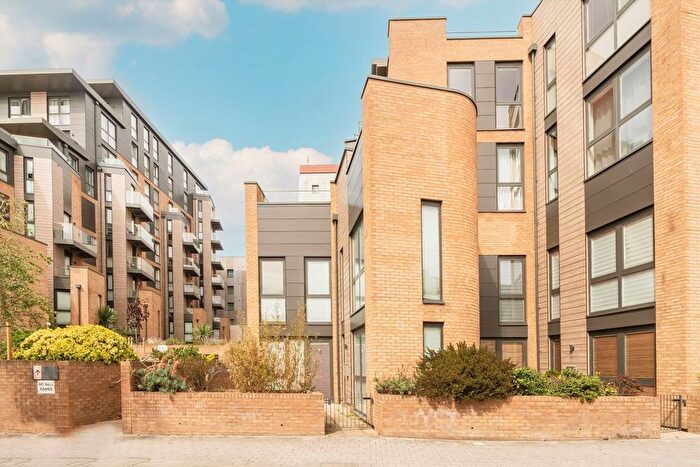 3 Bedroom Terraced House To Rent In Baltic Avenue, Brentford, TW8