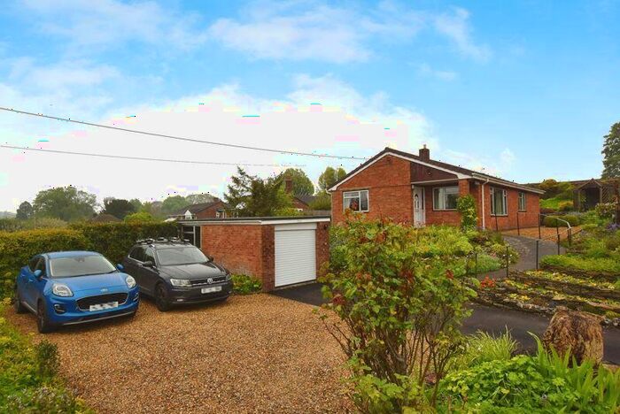 3 Bedroom Detached Bungalow For Sale In Winterbourne Earls, Salisbury ***No Onward Chain***Video Tour***, SP4