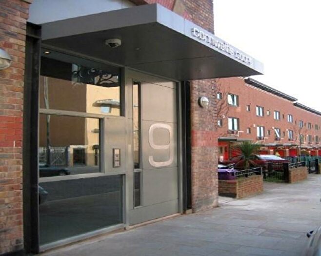 2 Bedroom Apartment To Rent In Cornwallis Court, Liverpool, L1
