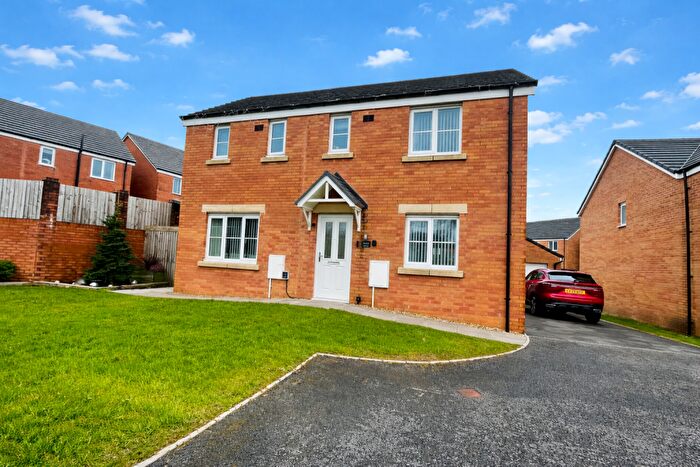 3 Bedroom Detached House For Sale In Heol Cae Pownd, Llanelli, SA14
