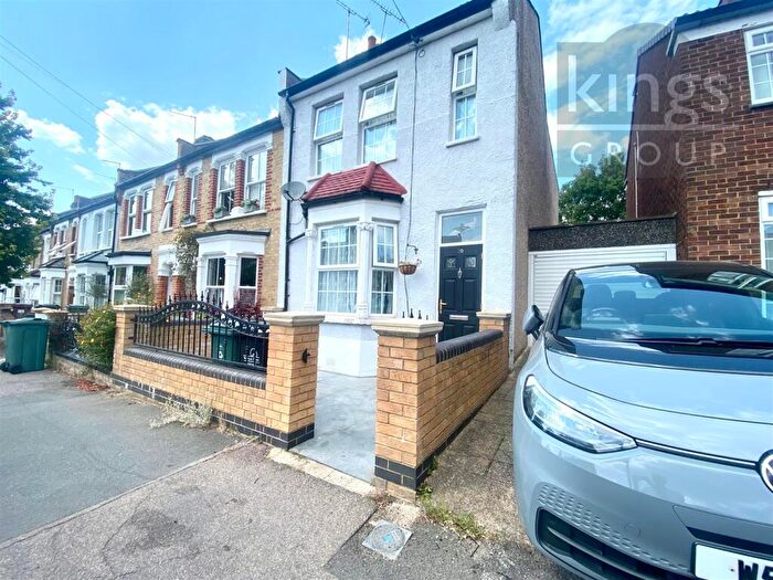3 Bedroom End Of Terrace House For Sale In Newbury Road, London, E4
