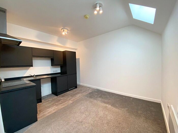 1 Bedroom Apartment To Rent In Bridge Street, Worksop, Nottinghamshire, S80