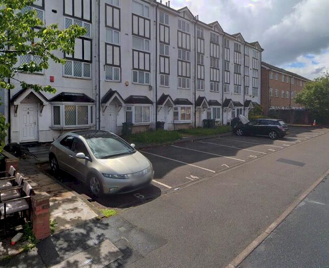 3 Bedroom House To Rent In Ballot Street, Birmingham, B66