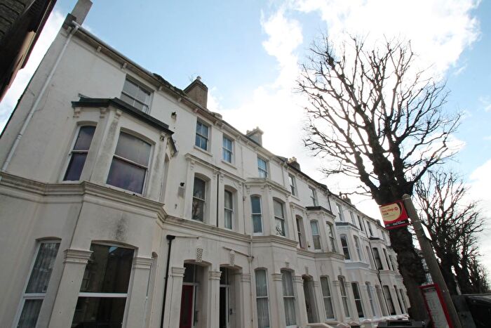2 Bedroom Property To Rent In Tisbury Road, Hove, BN3