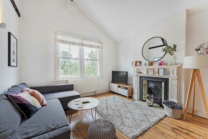 1 Bedroom Flat To Rent In Wavertree Road, London, SW2