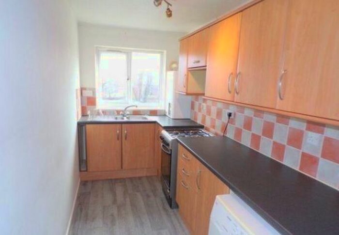 1 Bedroom Flat To Rent In Horton Close, Bournemouth, BH9
