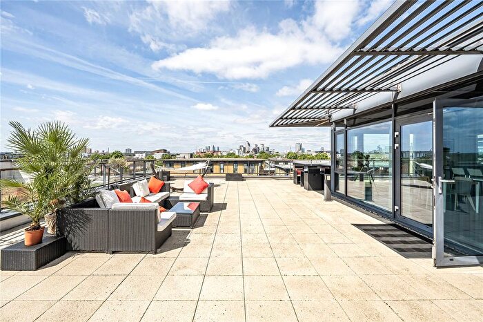 3 Bedroom Flat For Sale In Spa Road, London, SE16
