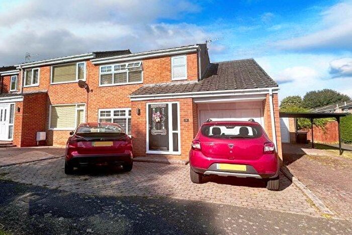 3 Bedroom Semi-Detached House To Rent In Alfreton Close, Durham, DH7