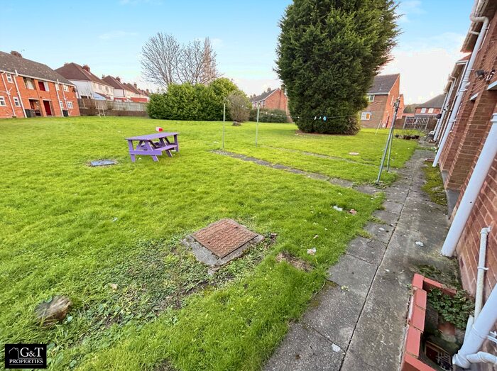 1 Bedroom Flat To Rent In Hateley Drive, Parkfields, Wolverhampton, WV4