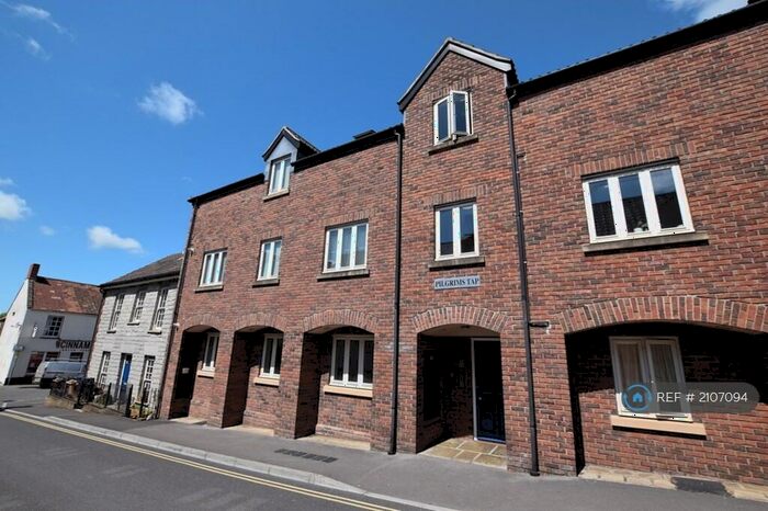2 Bedroom Flat To Rent In Pilgrims Tap, Glastonbury, BA6