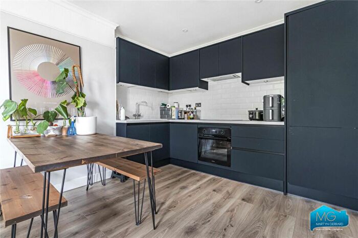 2 Bedroom Apartment To Rent In Lady Margaret Road, Tufnell Park, London, N19