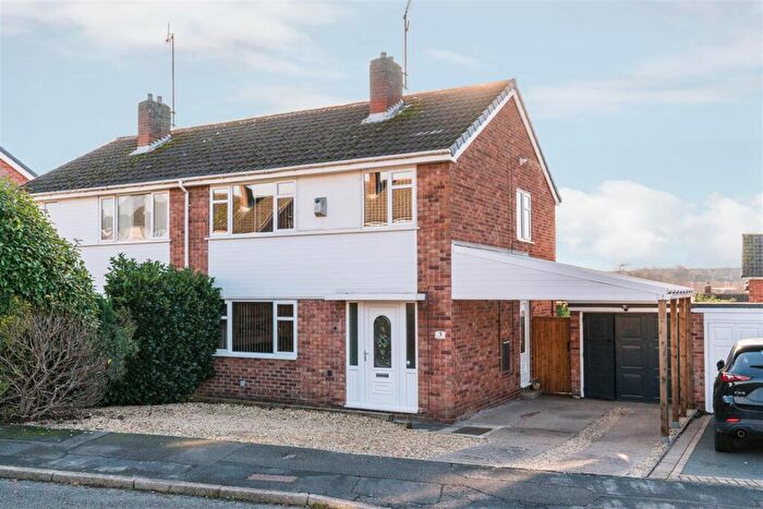3 Bedroom Semi-Detached House For Sale In Langtree Avenue, Old Whittington, Chesterfield, S41