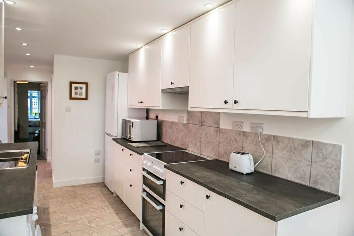 1 Bedroom Apartment To Rent In Emerson Road, B17