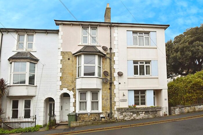1 Bedroom Flat To Rent In Albert Street, Ventnor, PO38