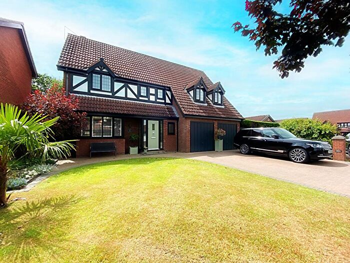 4 Bedroom Detached House For Sale In The Swallows, Wallsend, NE28