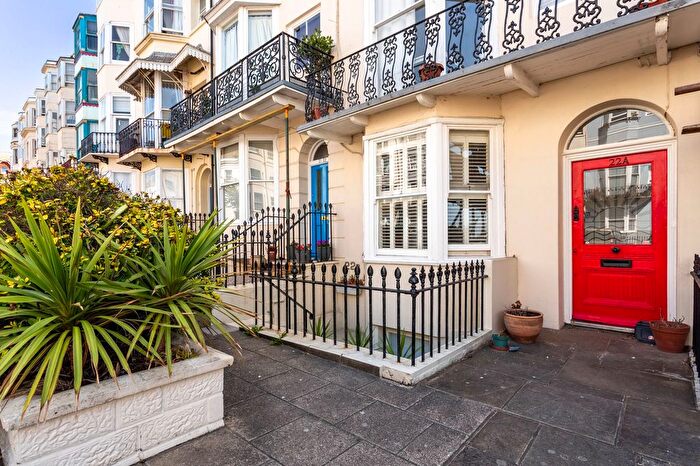 1 Bedroom Flat For Sale In Lower Rock Gardens, Brighton, BN2