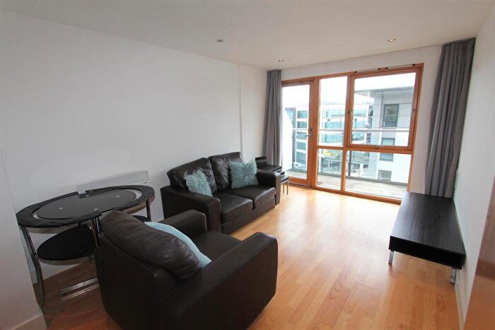 1 Bedroom Flat To Rent In Crozier House, Leeds Dock, LS10