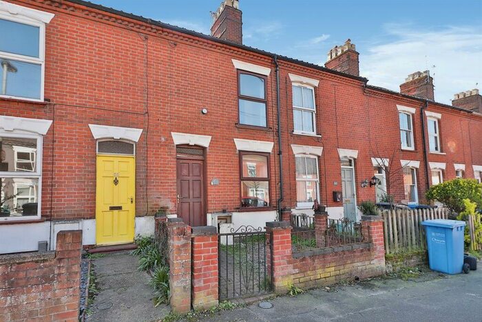 3 Bedroom House To Rent In Northcote Road, Norwich, NR3