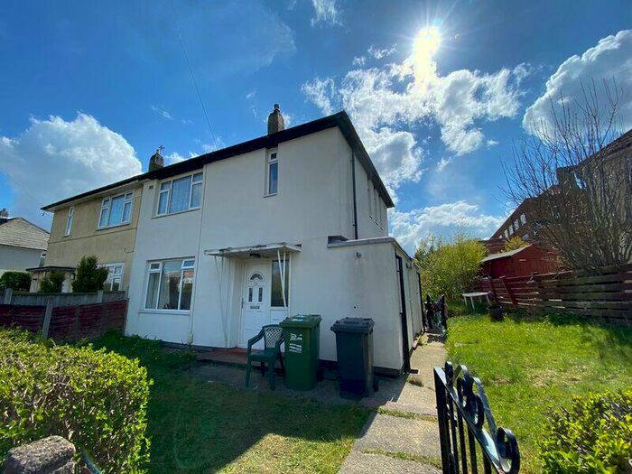 2 Bedroom Semi-Detached House To Rent In Raynel Mount, Adel, Leeds, LS16