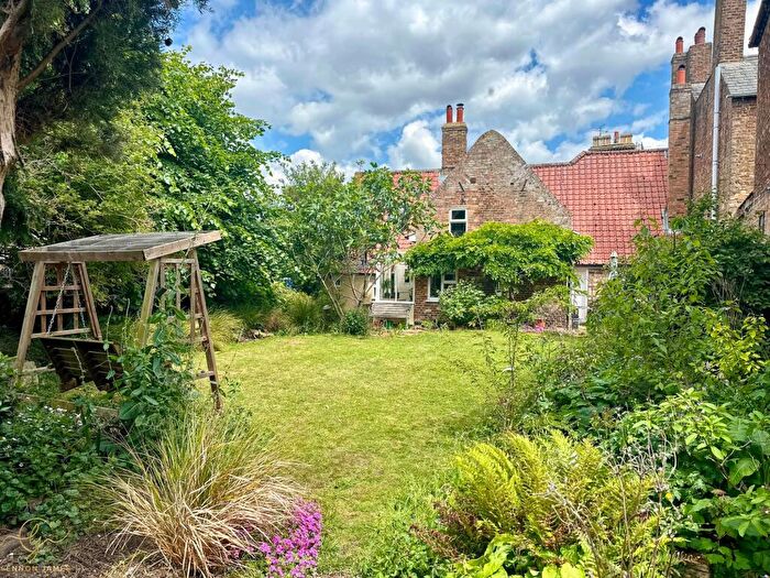 3 Bedroom Detached House For Sale In Station Road, Chatteris, PE16
