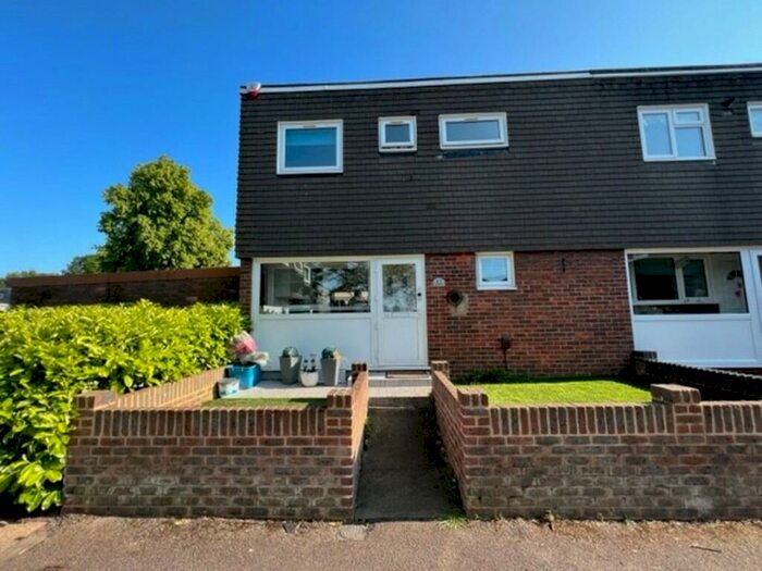 3 Bedroom End Of Terrace House To Rent In Millhoo Court, Waltham Abbey, Essex, EN9