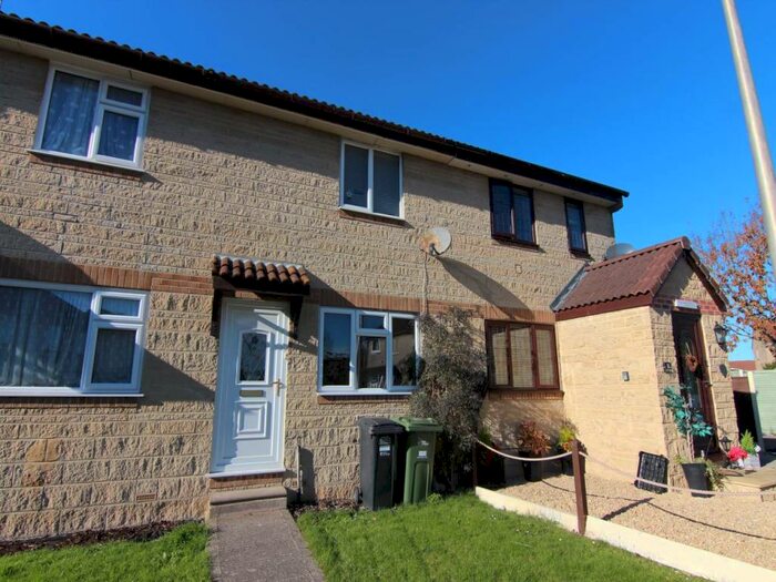 2 Bedroom House To Rent In Taylor Court, North Worle, Weston-super-Mare, BS22
