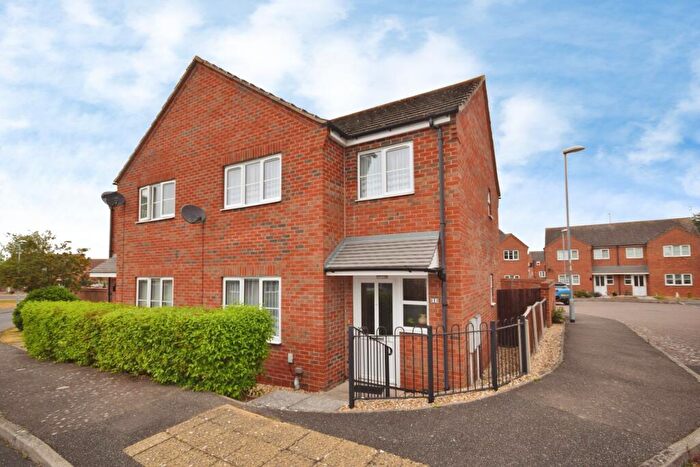 2 Bedroom Semi-Detached House For Sale In Ely Way, Skegness, PE25