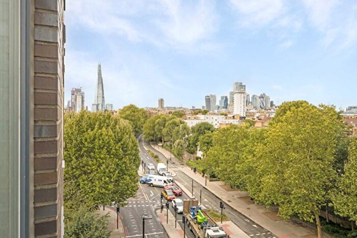 2 Bedroom Flat For Sale In Freda Street, Bermondsey, SE16