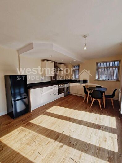 3 Bedroom Apartment To Rent In Rutland Street, Leicester, Leicestershire, LE1
