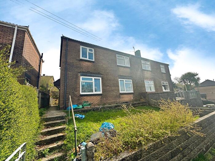 3 Bedroom Semi-Detached House For Sale In Heol Dewi Sant, Bettws, Bridgend, CF32