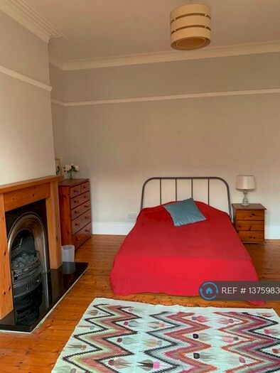 2 Bedroom Flat To Rent In Heaton, Newcastle Upon Tyne, NE6