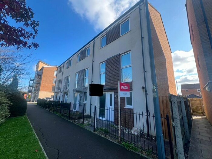 4 Bedroom House To Rent In Over Drive, Charlton Hayes, Bristol, BS34