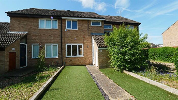 3 Bedroom Terraced House To Rent In Edinburgh Drive, St Ives, PE27