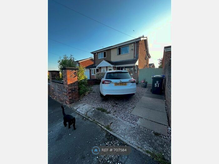 2 Bedroom Semi-Detached House To Rent In Ledbury Crescent, Stoke-On-Trent, ST1
