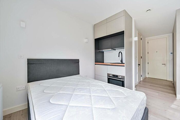 Studio To Rent In Woolwich Road, Charlton, SE7