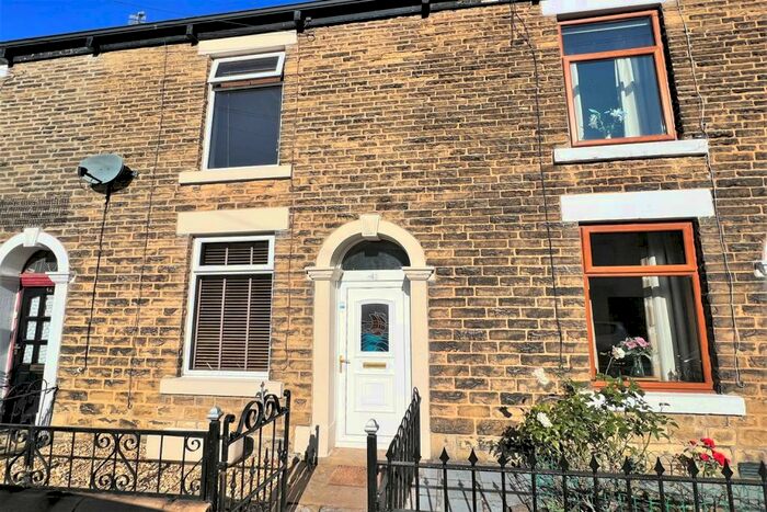 2 Bedroom Terraced House To Rent In Duke Street, Glossop, SK13