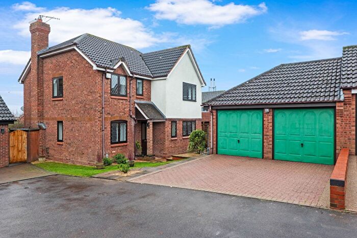 4 Bedroom Detached House For Sale In Bramble Gardens, Worcester., WR5